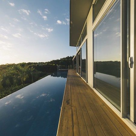 Villa Eagles Nest Russell Exterior foto